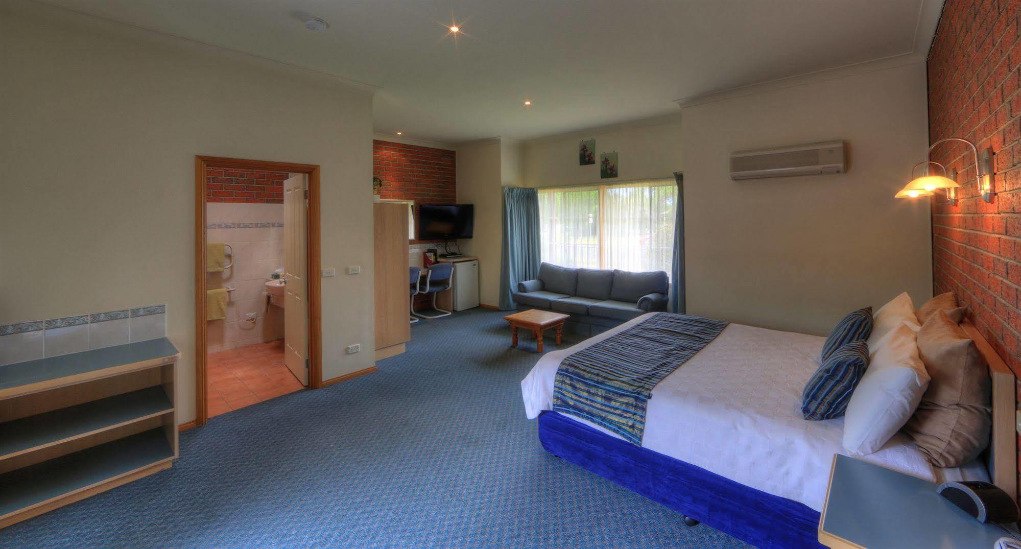 Bairnsdale Tanjil Motor Inn Exterior photo